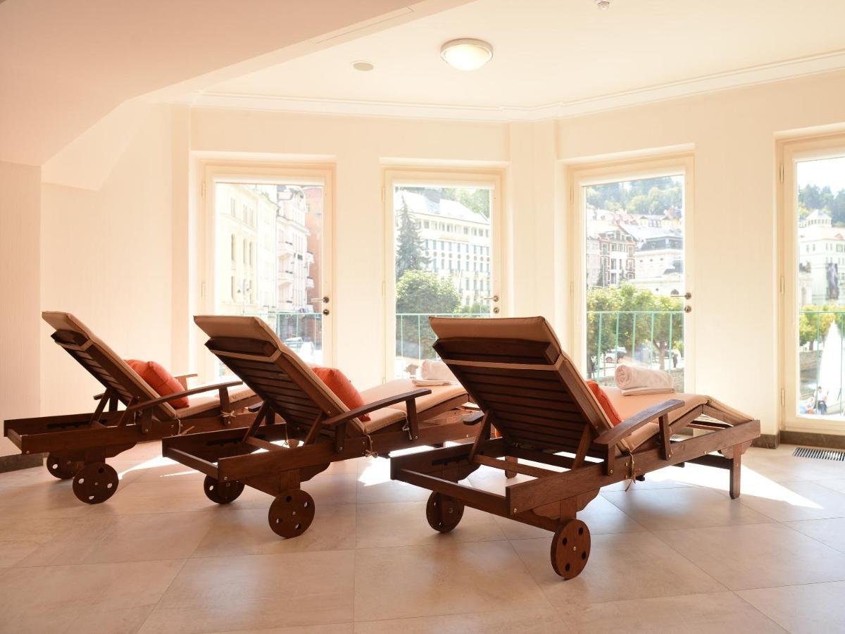 Ea Apartmany Mozart Karlovy Vary Exterior photo