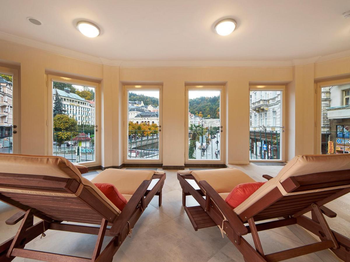 Ea Apartmany Mozart Karlovy Vary Exterior photo